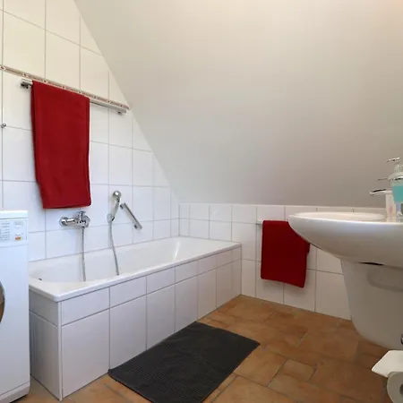 Stueckweg Schlehenhaus, App 02 *